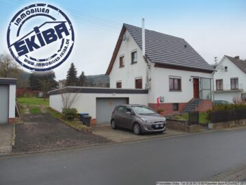 Renoviertes Einfamilienhaus mit schönem Grundstück und 3 Garagen, 53533 Antweiler, Einfamilienhaus