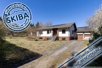 Weitläufiges Grundstück am Ortsrand: Bungalow mit Doppelgarage, 54579 Üxheim-Niederehe, Einfamilienhaus