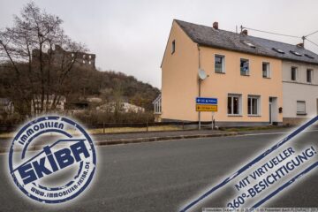 Vieles schon renoviert: Einfamilienhaus mit Garten und Burgblick zwischen Adenau und Mayen, 56729 Virneburg, Einfamilienhaus