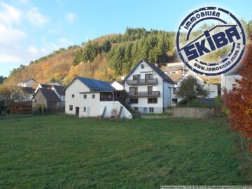 Haus mit großer Wiese und Scheune in der Eifel – ideal für Kfz- oder Tierfreunde, 56729 Acht, Einfamilienhaus