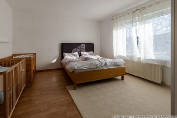 Gepflegte Eigentumswohnung Nähe Nürburgring in Oberbaar in der Eifel - Schlafzimmer 1