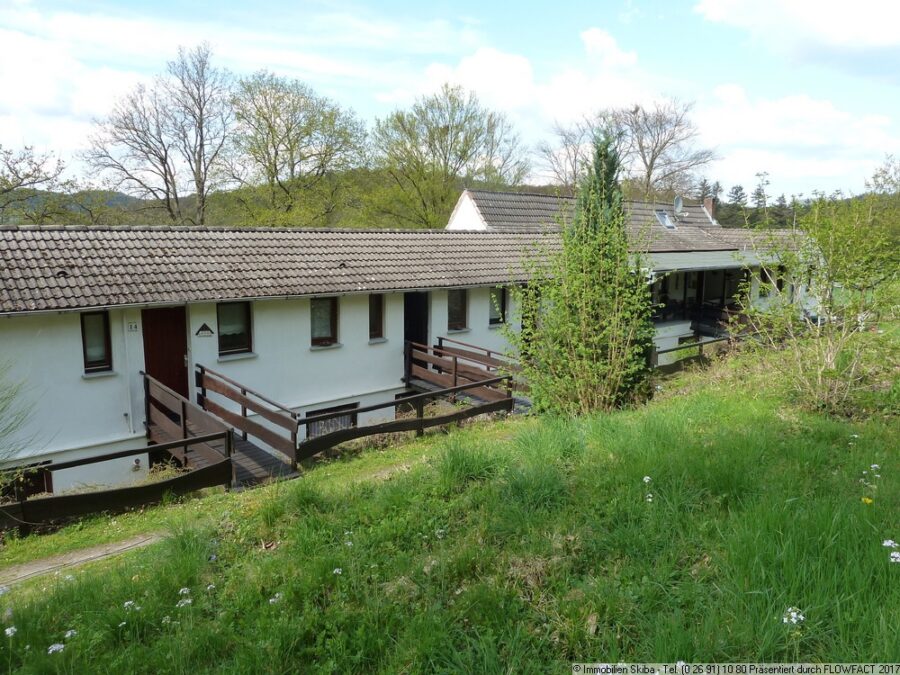 Wochenend-Wohnung am Waldrand von Adenau - Außenansicht