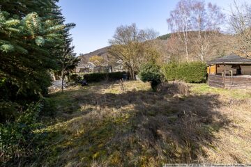 Baugrundstück in ruhiger Anliegerstraße im Kesselinger Tal - Erbbaurecht - Blick von der Mitte