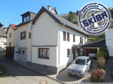 Ruhig gelegenes Wohnhaus mit 2 Garagen im Eifeldorf Kesseling, 53506 Kesseling, Einfamilienhaus