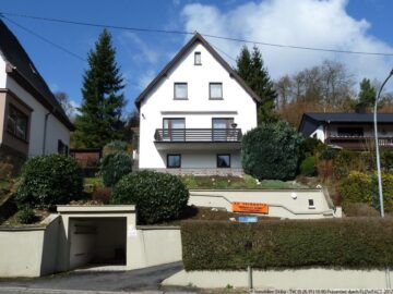 Gepflegtes Haus mit Aussicht über Adenau, 53518 Adenau, Einfamilienhaus