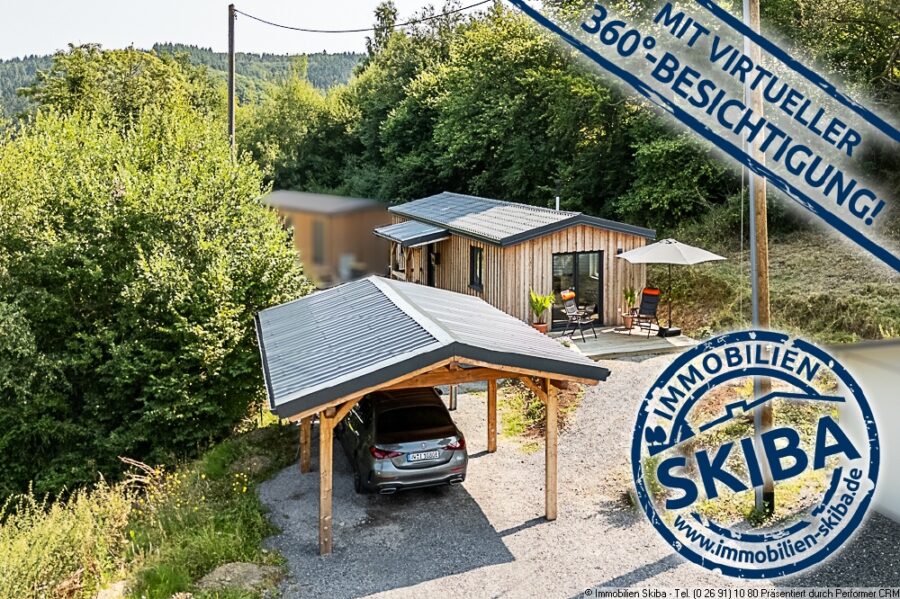 Kleines, kompaktes Tiny House mit Terrasse und Carport in Acht zwischen Mayen und Adenau - Tiny House mit Carport